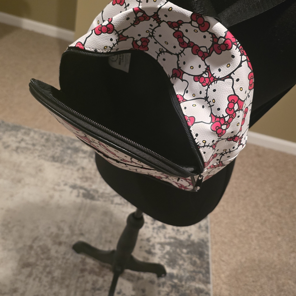 Hello Kitty Patterned Backpack - image 4